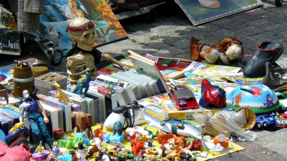 Pers-Jussy - brocante/vide-greniers