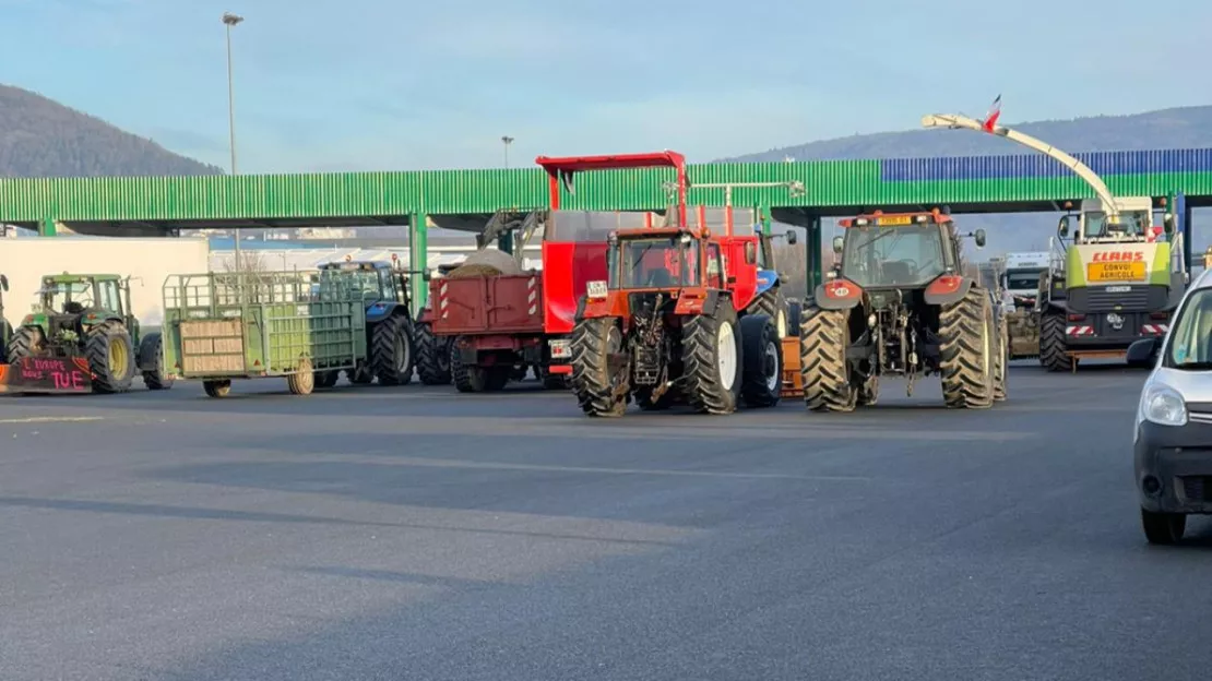Agriculteurs : les routes de Haute-Savoie toujours impactées