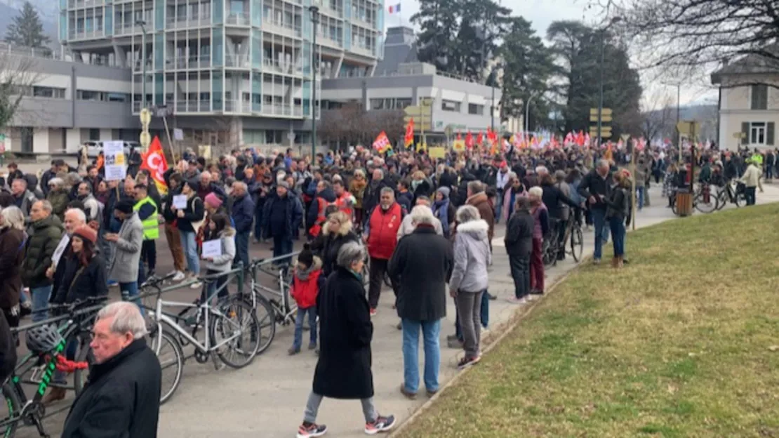 Des milliers de personnes mobilisées en Pays de Savoie