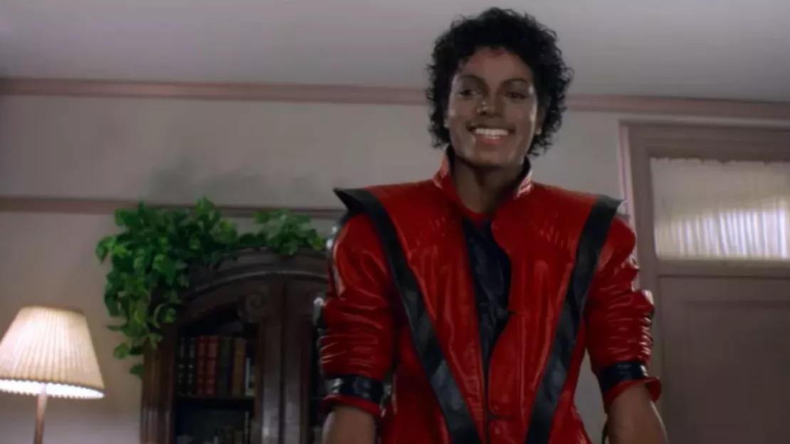 Michael Jackson : sa légendaire veste disponible aux enchères