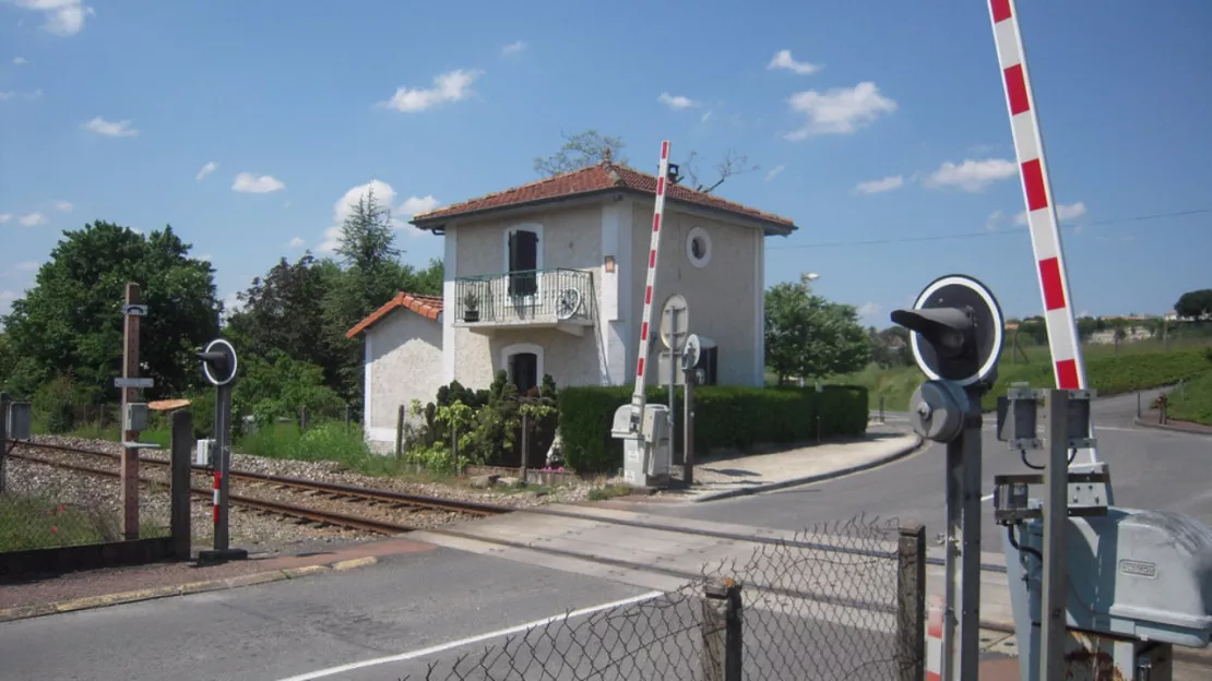 Thonon : travaux SNCF sur le passage à niveau 77