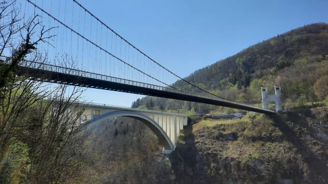 Un terrible drame au pont de la Caille en Haute-Savoie