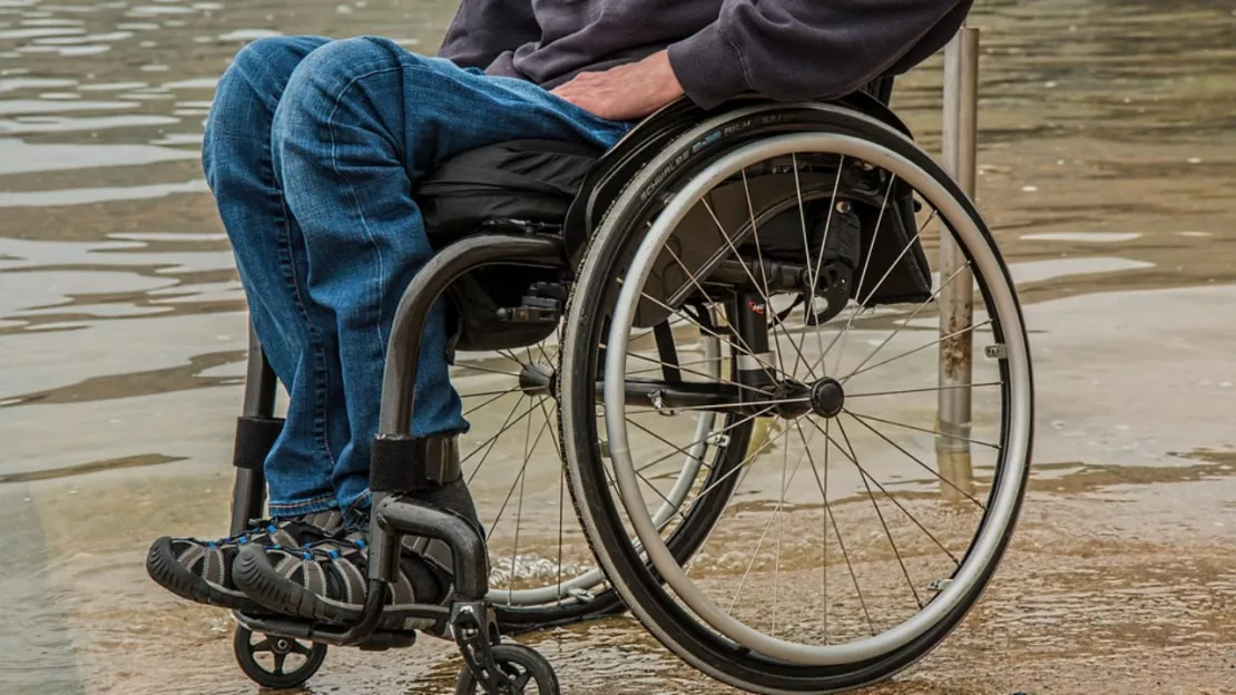 Une députée  de Savoie appelle à la gratuité des fauteuils roulants