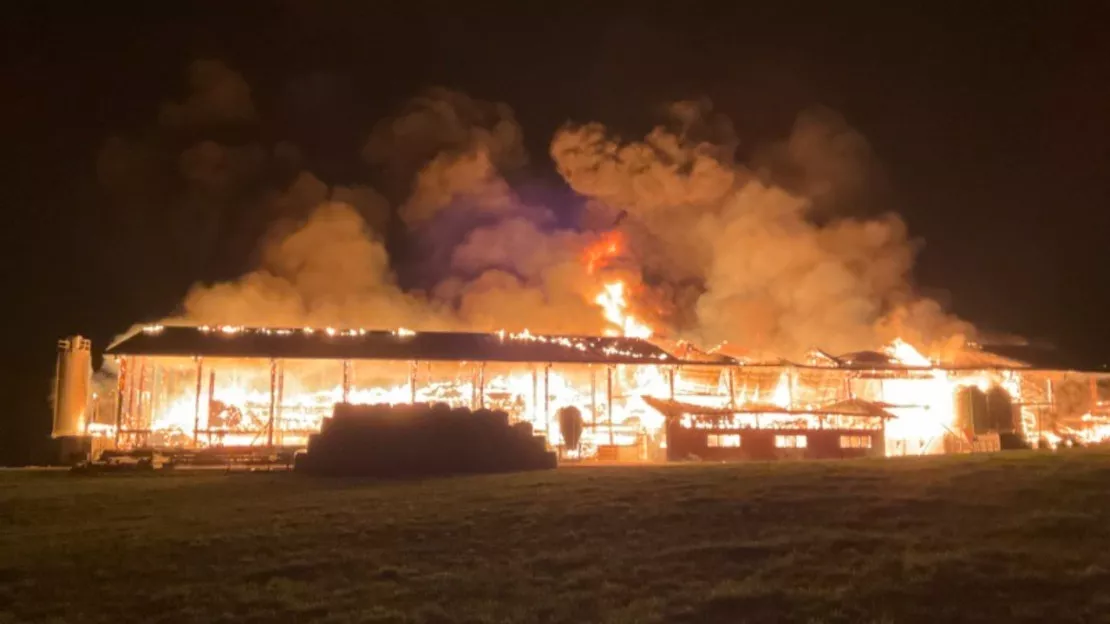 Une ferme victime d’un grave incendie dans le canton de Vaud