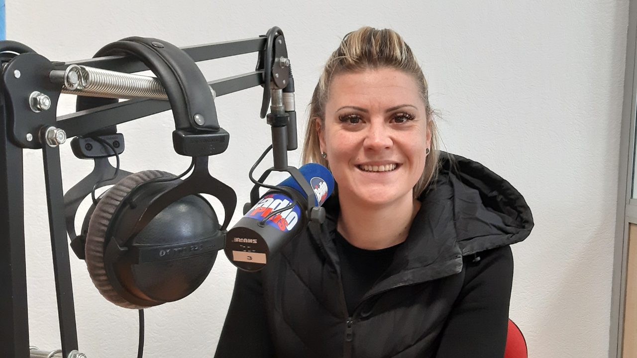 3&egrave;me &eacute;dition de la Mont&eacute;e historique de La Vernaz pour les passionn&eacute;s d'automobiles d'&eacute;poque (interview)