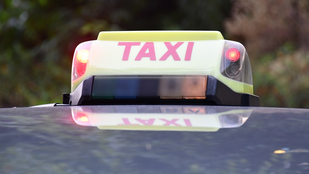 Bonneville : le chauffeur de taxi qui avait volé les bagages d'un ministre britannique jugé ce lundi