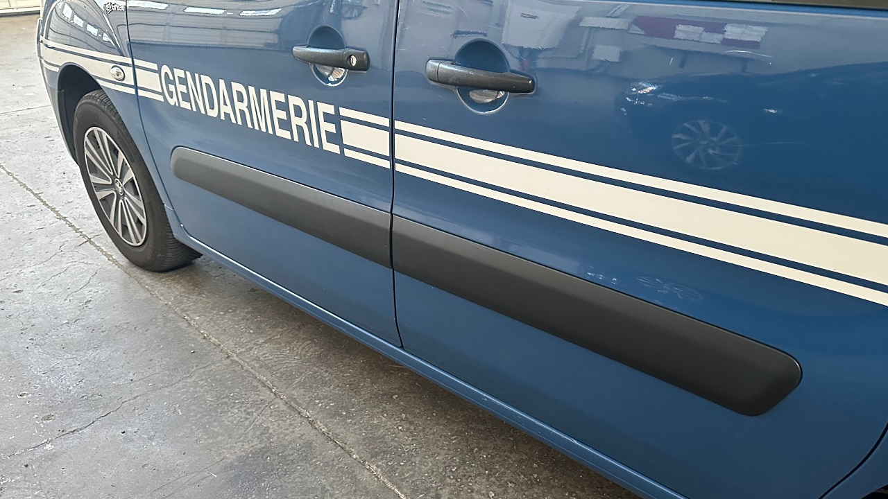 Bourg-Saint-Maurice : rodéo en BMW et fuite devant les gendarmes, sa voiture confisquée Bourg-Saint-Maurice : rodéo en BMW et fuite devant les gendarmes, sa voiture confisquée