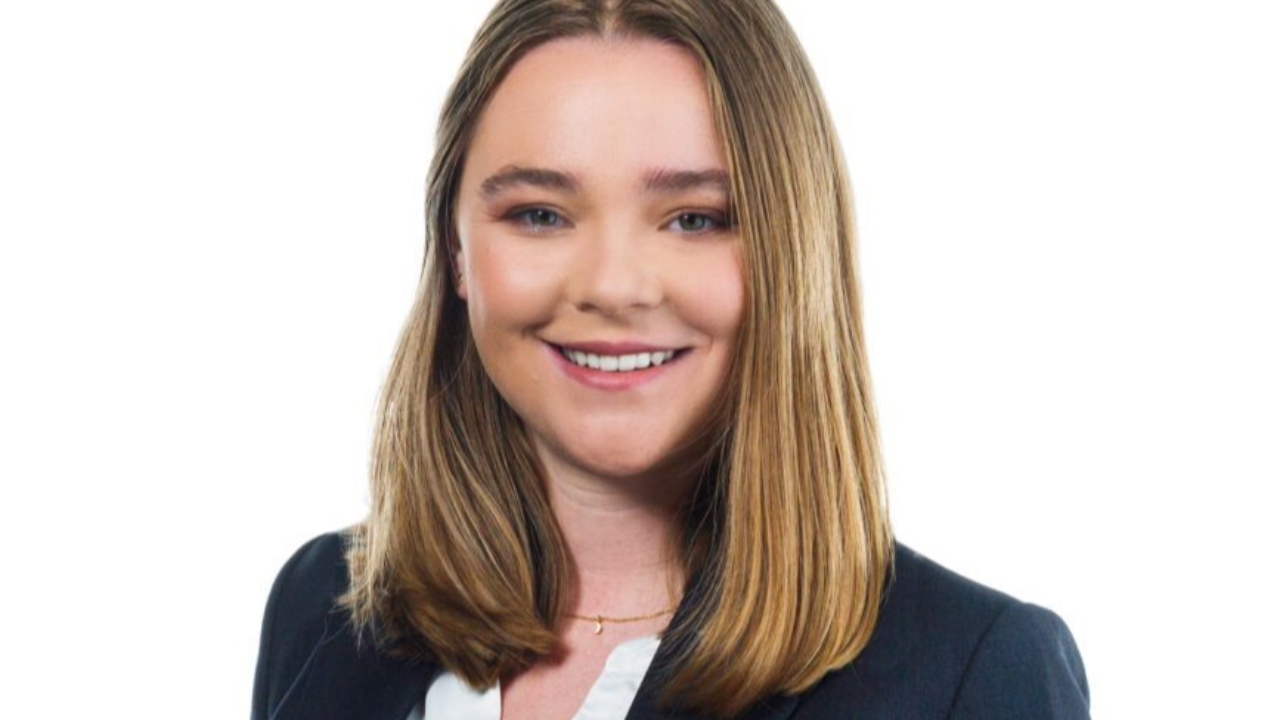 Cette élue suisse dans la tourmente : Valérie Dittli devrait 20 000 francs au PLR !