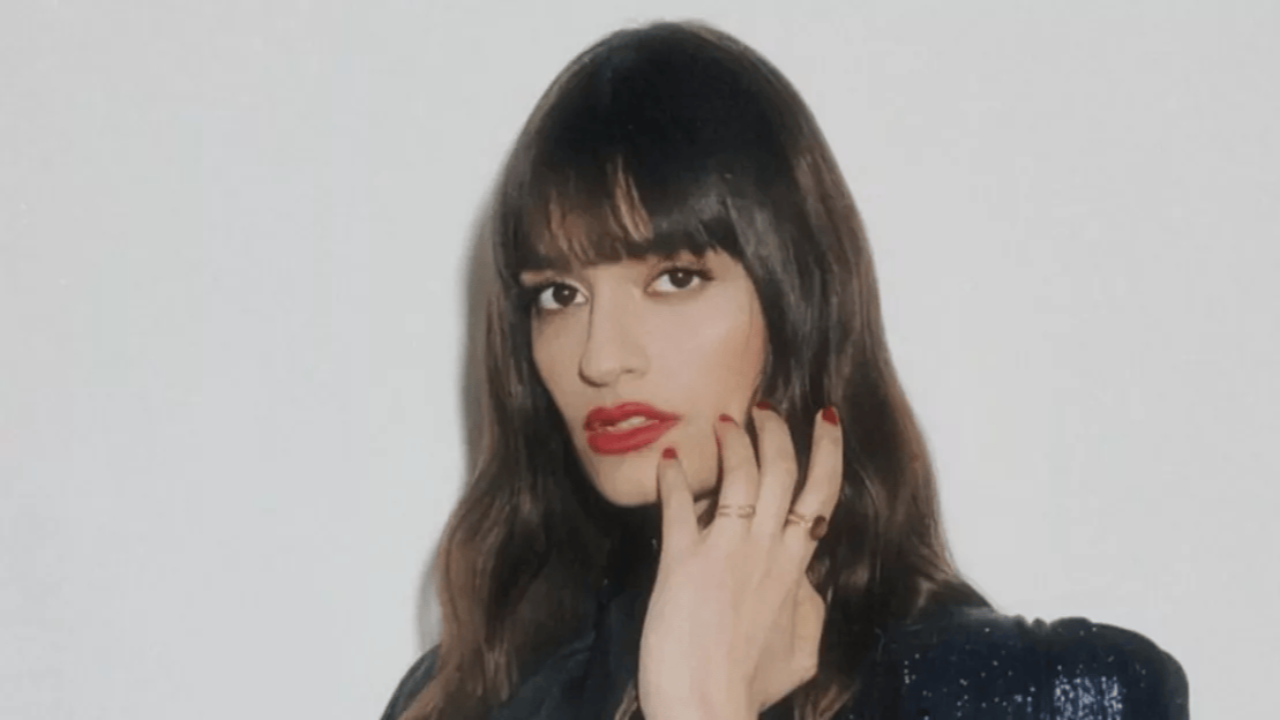 Clara Luciani aura sa statue dans un musée !