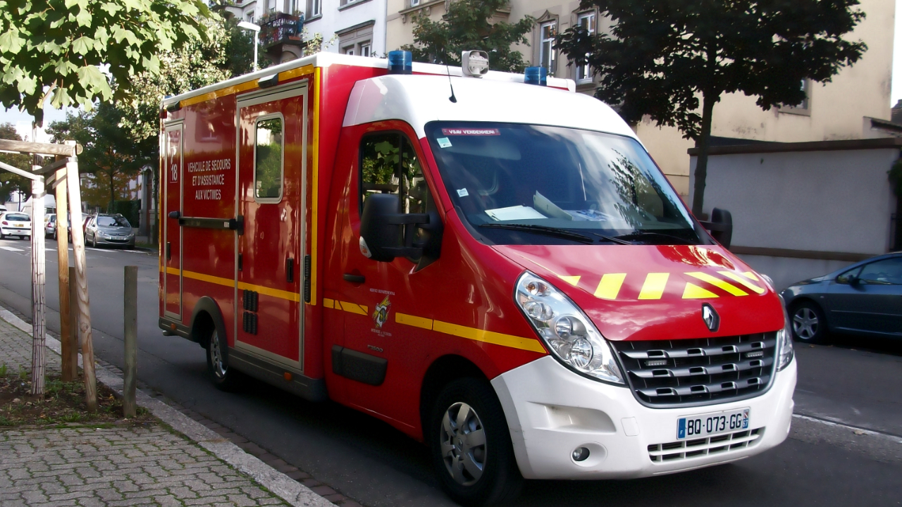 Contamine-sur-Arve : Un immeuble de 600 m² prend feu, les habitants relogés Contamine-sur-Arve : Un immeuble de 600 m² prend feu, les habitants relogés