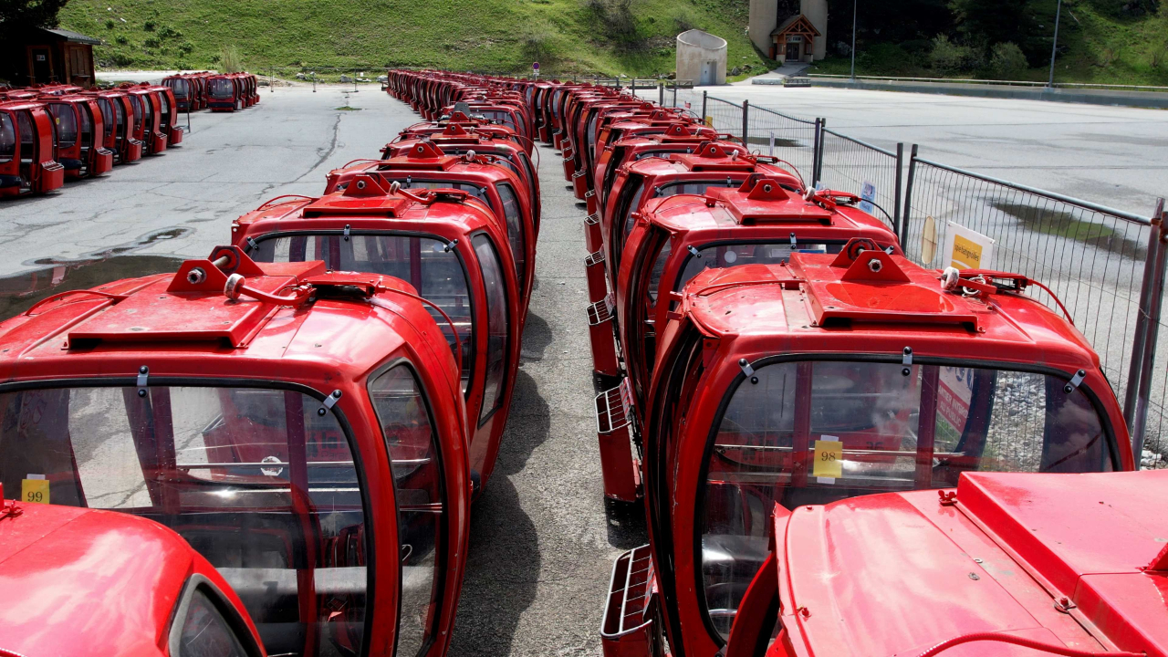 D'anciennes télécabines de La Plagne en vente ce week-end
