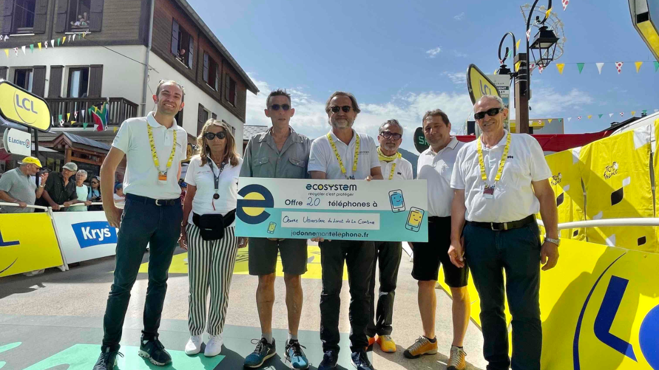 Des téléphones portables recyclés et offerts aux plus démunis