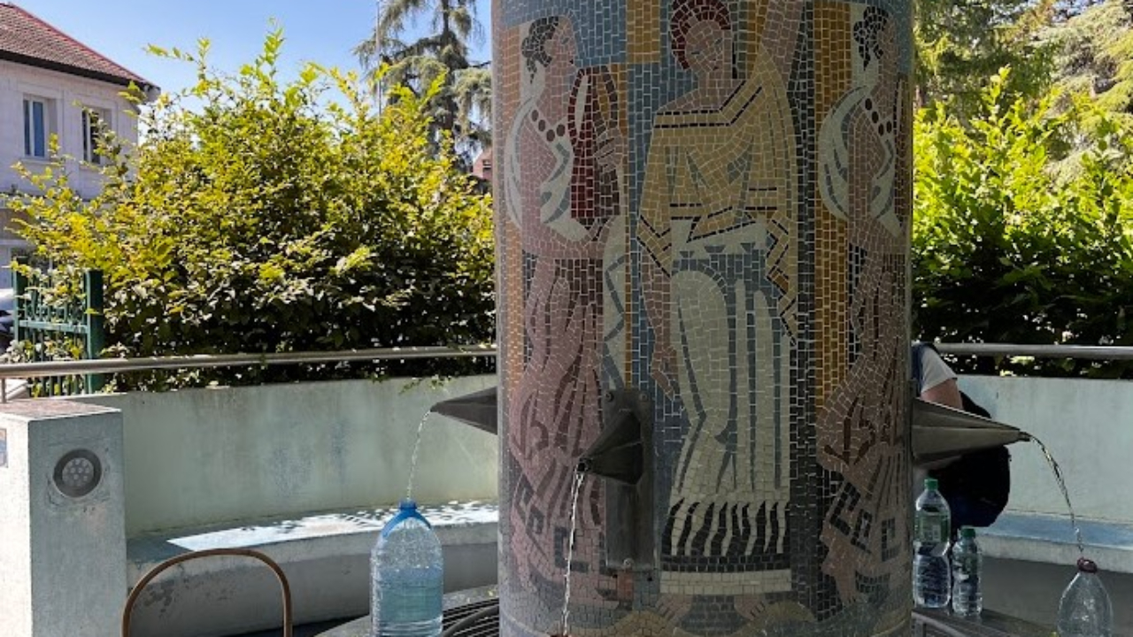 Fermeture momentanée du "champignon" de la Versoie à Thonon Fermeture momentanée du "champignon" de la Versoie à Thonon