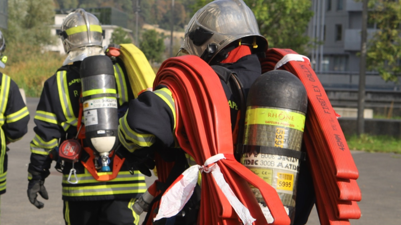 Feu d’appartement à Publier : une femme de 90 ans secourue in extremis sur son balcon