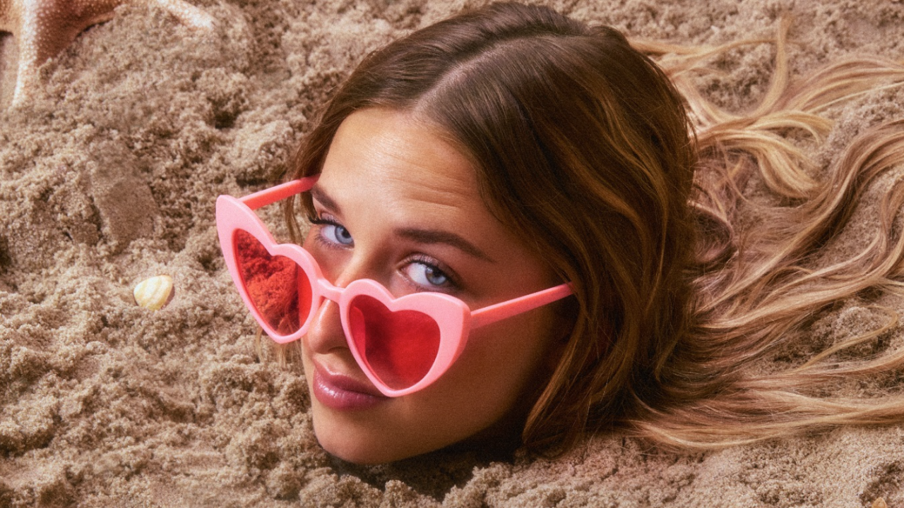 Héléna éprouvée en pleine promo : "Je me suis sentie mourir" Héléna éprouvée en pleine promo : "Je me suis sentie mourir"