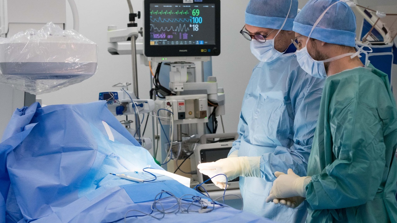 Incendie &agrave; Crans-Montana : quatre patients pris en charge aux HUG apr&egrave;s des transferts inter-cantonaux