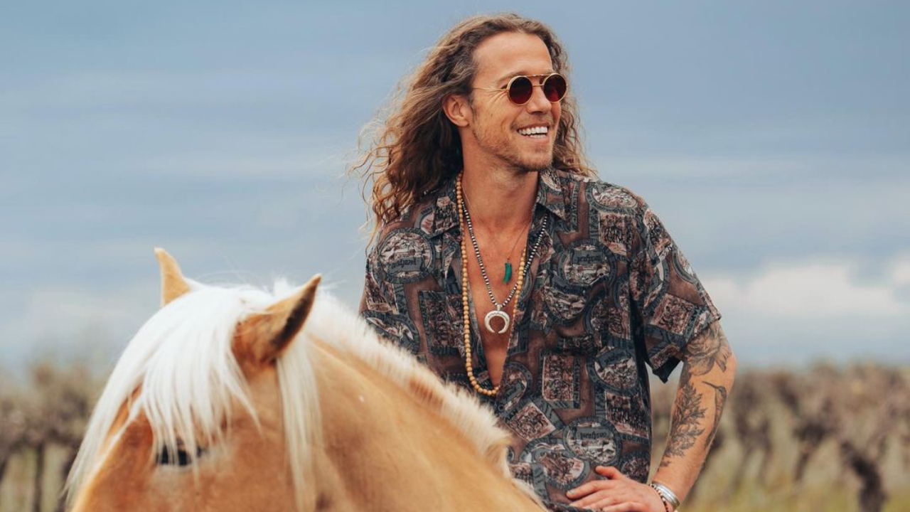 Julien Doré : sa belle surprise à une fan sur les réseaux sociaux