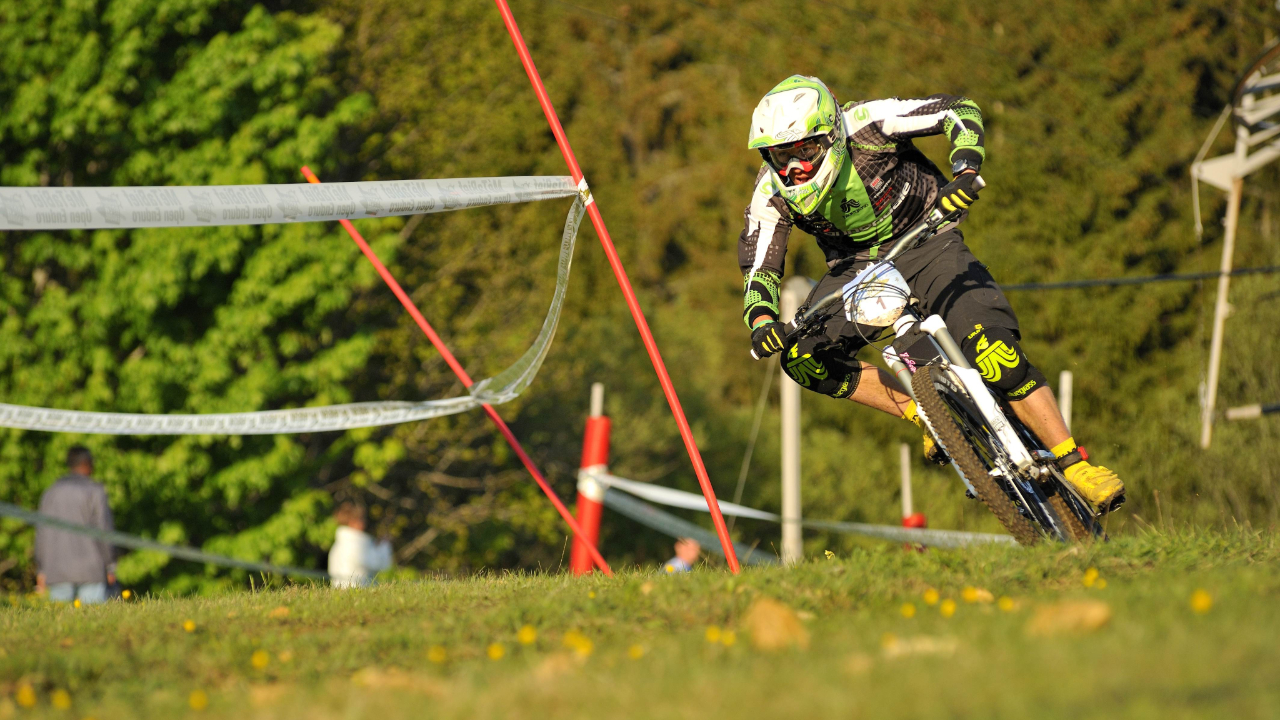 Les Gets : Les agriculteurs restent mobilisés contre le projet de VTT de descente au Mont Chéry Les Gets : Les agriculteurs restent mobilisés contre le projet de VTT de descente au Mont Chéry