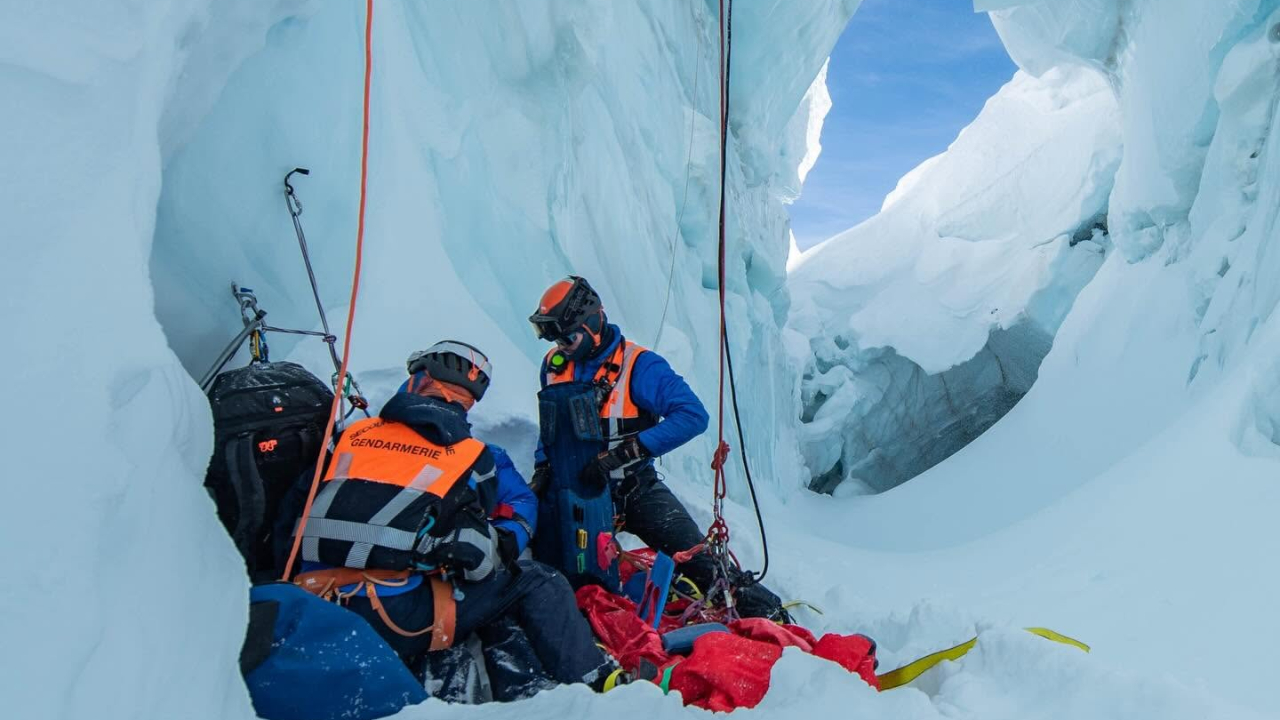 Mont-Blanc : trois décès en quelques heures, les secours mobilisés sans relâche Mont-Blanc : trois décès en quelques heures, les secours mobilisés sans relâche