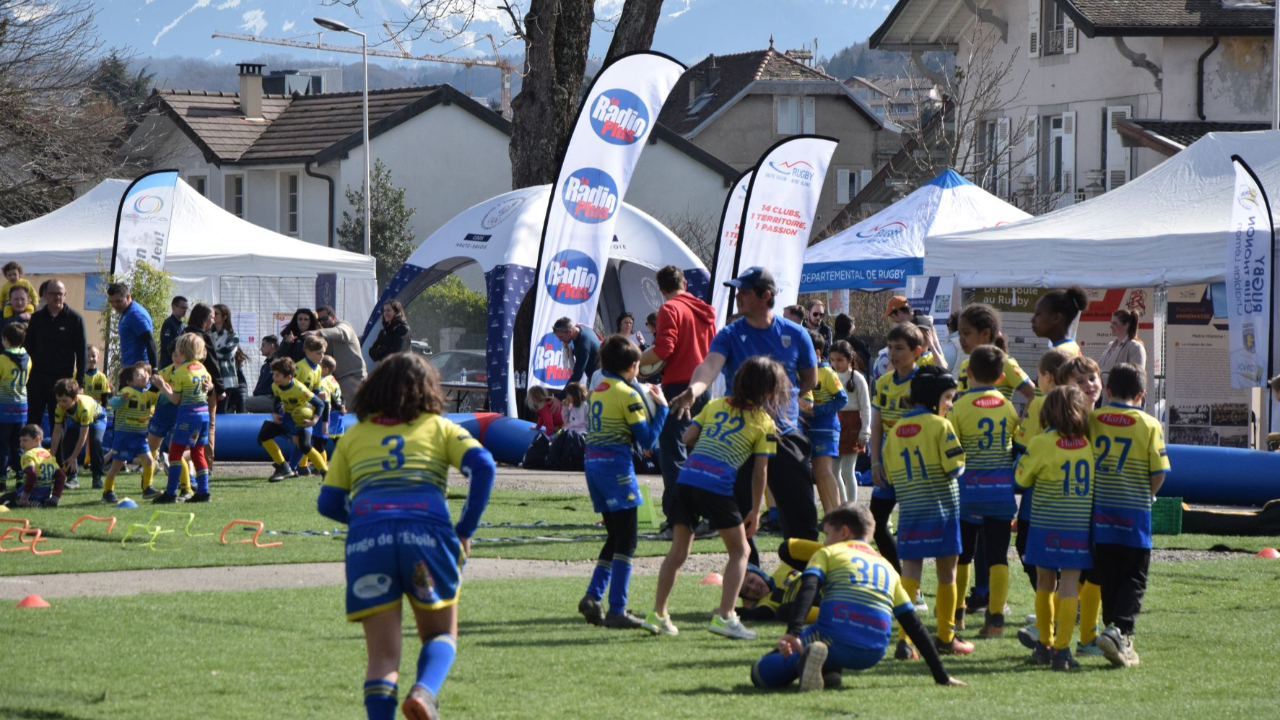 Thonon : plein succès pour le AuRA RUGBY TOUR