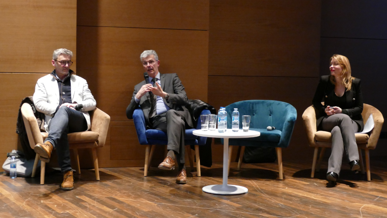 Thonon : soirée d'échanges directs entre la Municipalité et les commerçants (interview) Thonon : soirée d'échanges directs entre la Municipalité et les commerçants (interview)