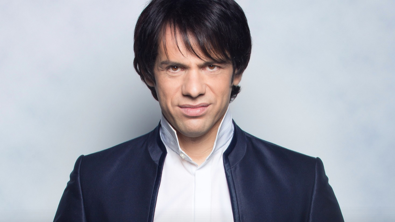 Un spectacle d'hypnose à Thonon, au profit de l'association La Passerelle (interviews)