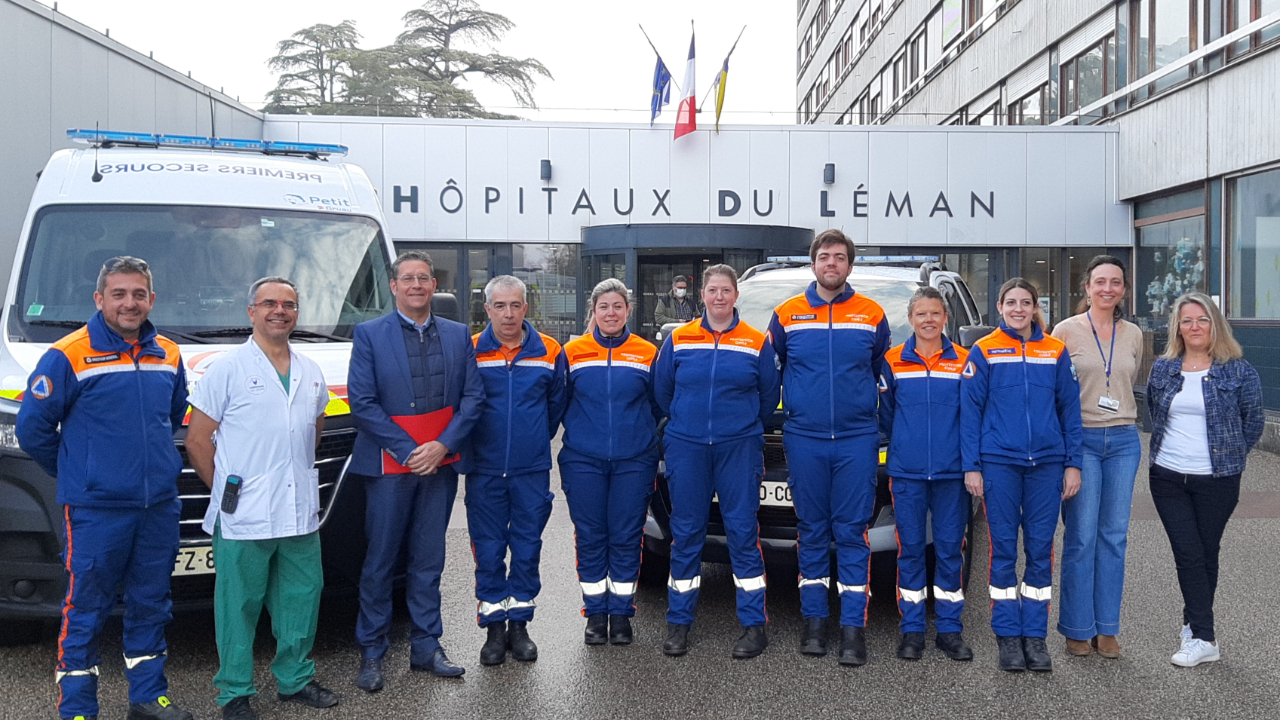 Une aide bienvenue de la Protection Civile 74 aux Hôpitaux du Léman (interviews) Une aide bienvenue de la Protection Civile 74 aux Hôpitaux du Léman (interviews)