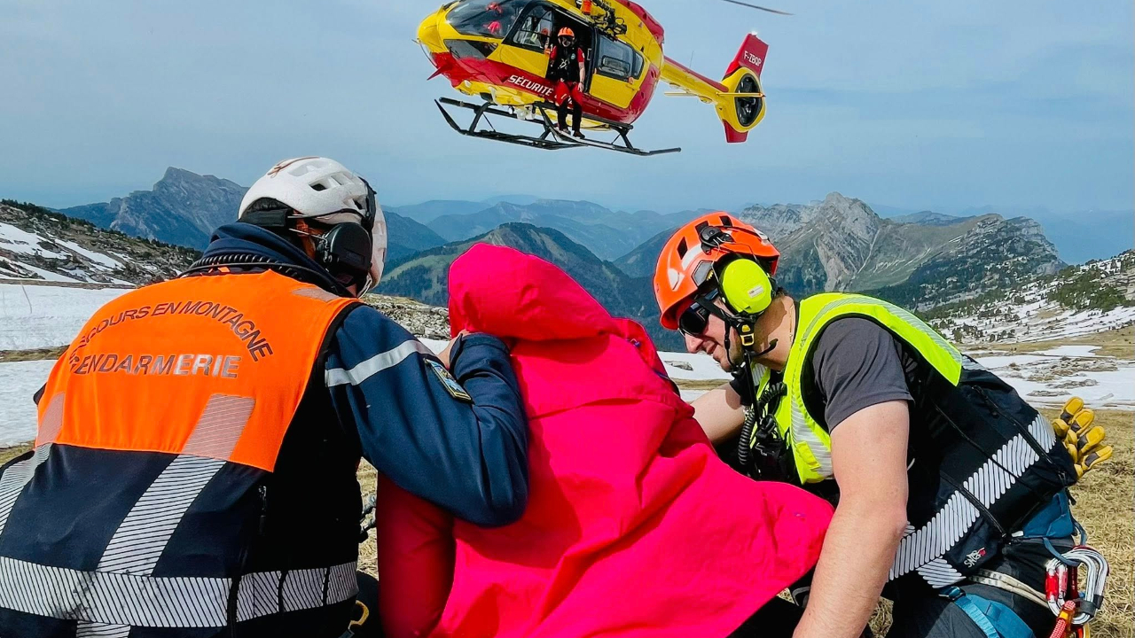 Voici ce que l&rsquo;on sait du crash mortel d&rsquo;un parapentiste dans le massif du Mont-Blanc