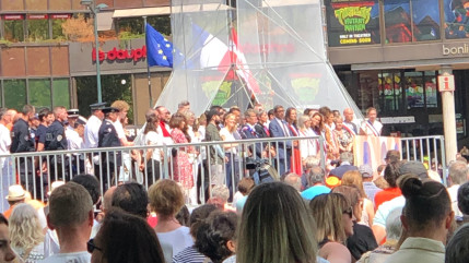 Attaque à Annecy : beaucoup de monde rassemblé sur le Pâquier ce dimanche