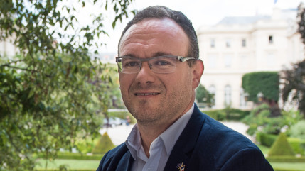 Damien Abad mis en examen pour tentative de viol