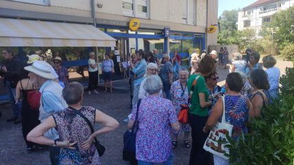 Fermeture de La Poste à Annecy-Novel : "La fin du service public, c'est la montée de l'extrême droite"