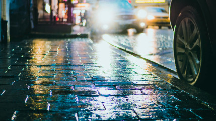 Genève : Des "trophées" pour les trottoirs les plus dangereux