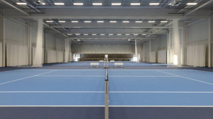 Genève: une nouvelle halle de tennis voit le jour