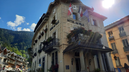 Gestion des remontées mécaniques à Saint-Gervais : "Un piège grossier" pour Jean-Marc Peillex