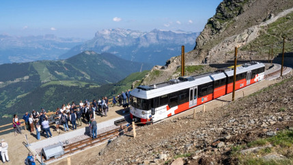 Haute-Savoie : le nouveau terminus du Tramway du Mont-Blanc inaugur&eacute; au Nid d&rsquo;Aigle
