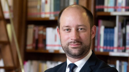 Haute-Savoie : Le s&eacute;nateur Lo&iuml;c Herv&eacute; demande plus de contr&ocirc;les en France apr&egrave;s l'incendie de Crans-Montana