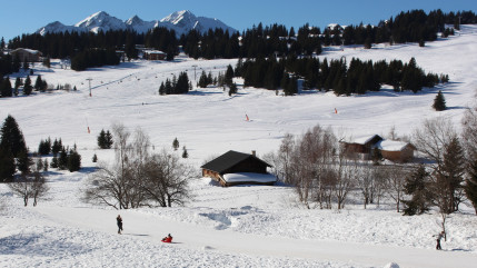 La D&ocirc;le : l&rsquo;ouverture de la saison de ski fragilis&eacute;e par les difficult&eacute;s de Sogestar