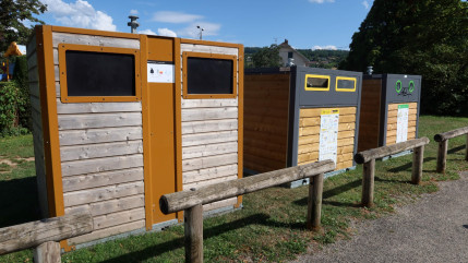 La plage d'Amphion plus belle sans ses poubelles. La plage d'Amphion plus belle sans ses poubelles.