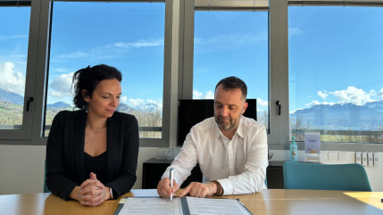 Le CHAL et la Clinique Parassy s’engagent pour améliorer la prise en soins des patients du territoire Le CHAL et la Clinique Parassy s’engagent pour améliorer la prise en soins des patients du territoire