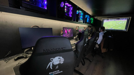 Le club de football américain des Black Panthers a inauguré à Thonon une nouvelle section dédiée au E-Sport (interviews)