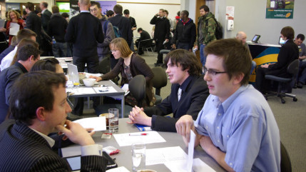 Le forum pour l'emploi fait son grand retour à Thonon ce jeudi 19 octobre (interview) Le forum pour l'emploi fait son grand retour à Thonon ce jeudi 19 octobre (interview)