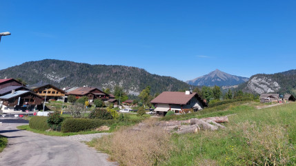 Le plan local d’urbanisme fait bien l’objet d’une révision à Arâches-la-Frasse