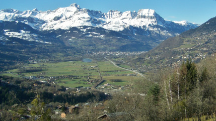 Législatives : 5 candidats dans le Mont-Blanc