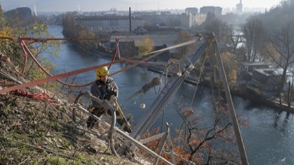 Les travaux au sentier des Falaises à Genève ont du retard