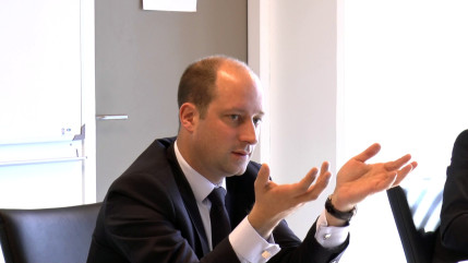 Loïc Hervé qualifié de "nuisible", un huissier condamné à la prison