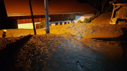 Magland : Une coul&eacute;e de boue tombe sur un hameau, 21 personnes relog&eacute;es