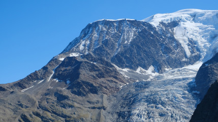 Mont Blanc : un alpiniste tu&eacute; par une chute de pierres dans le couloir du Go&ucirc;ter