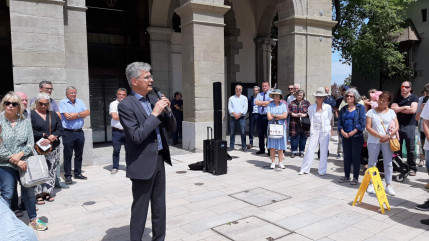 Quelques centaines d'habitants ont appel&eacute; pour le retour &agrave; la paix civile &agrave; Thonon ce lundi 3 juillet (interview)