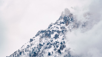 Savoie et Haute-Savoie : M&eacute;t&eacute;o-France alerte sur un risque d&rsquo;avalanches inhabituel en plein mois de mai