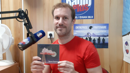 Un nouvel album pour le projet Rimes Catcher de l'artiste Julien Morand (interview) Un nouvel album pour le projet Rimes Catcher de l'artiste Julien Morand (interview)